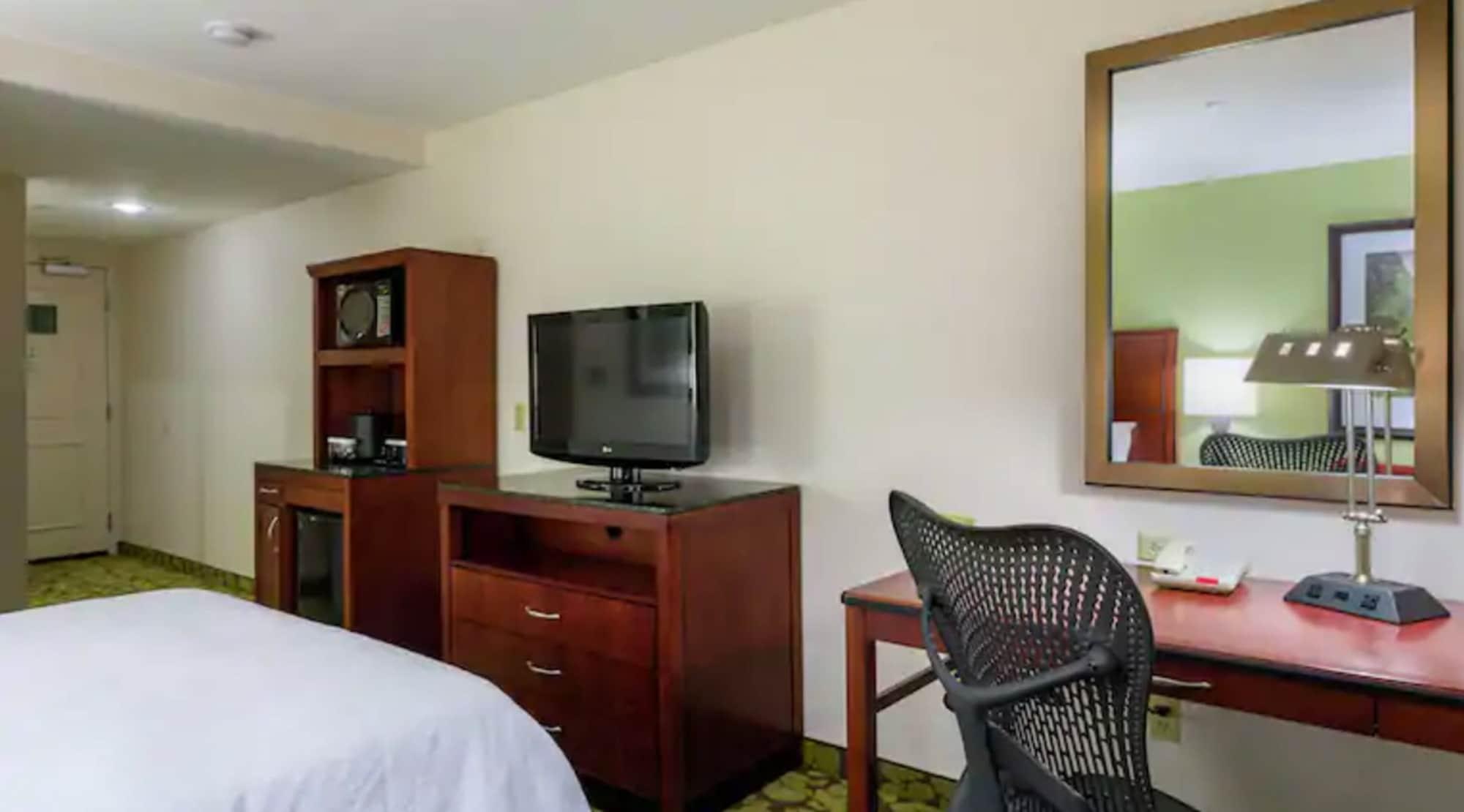 Hilton Garden Inn Queens/Jfk New York Kültér fotó