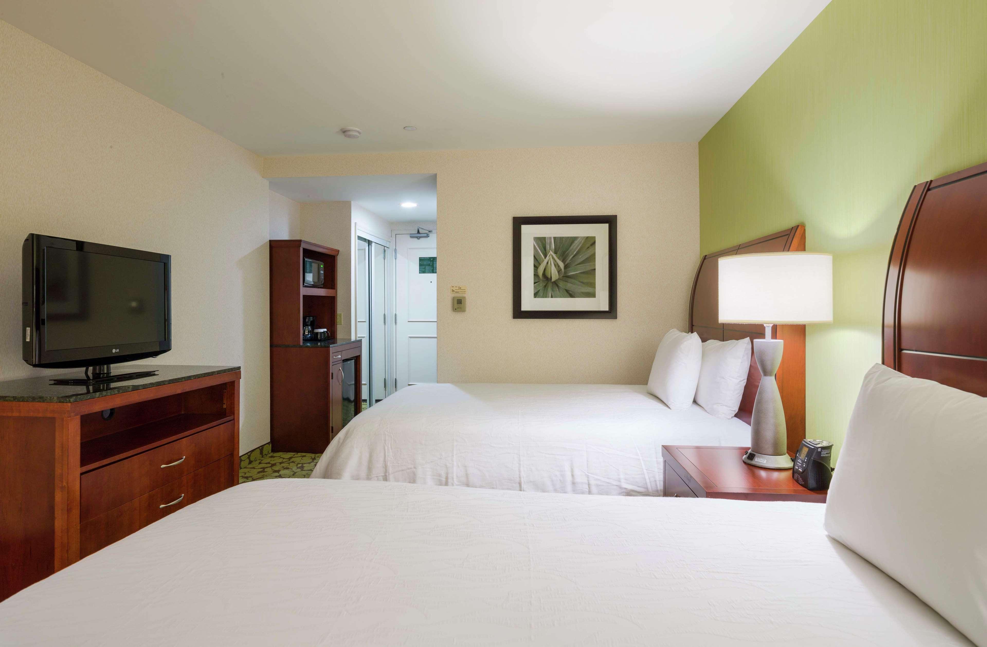Hilton Garden Inn Queens/Jfk New York Kültér fotó
